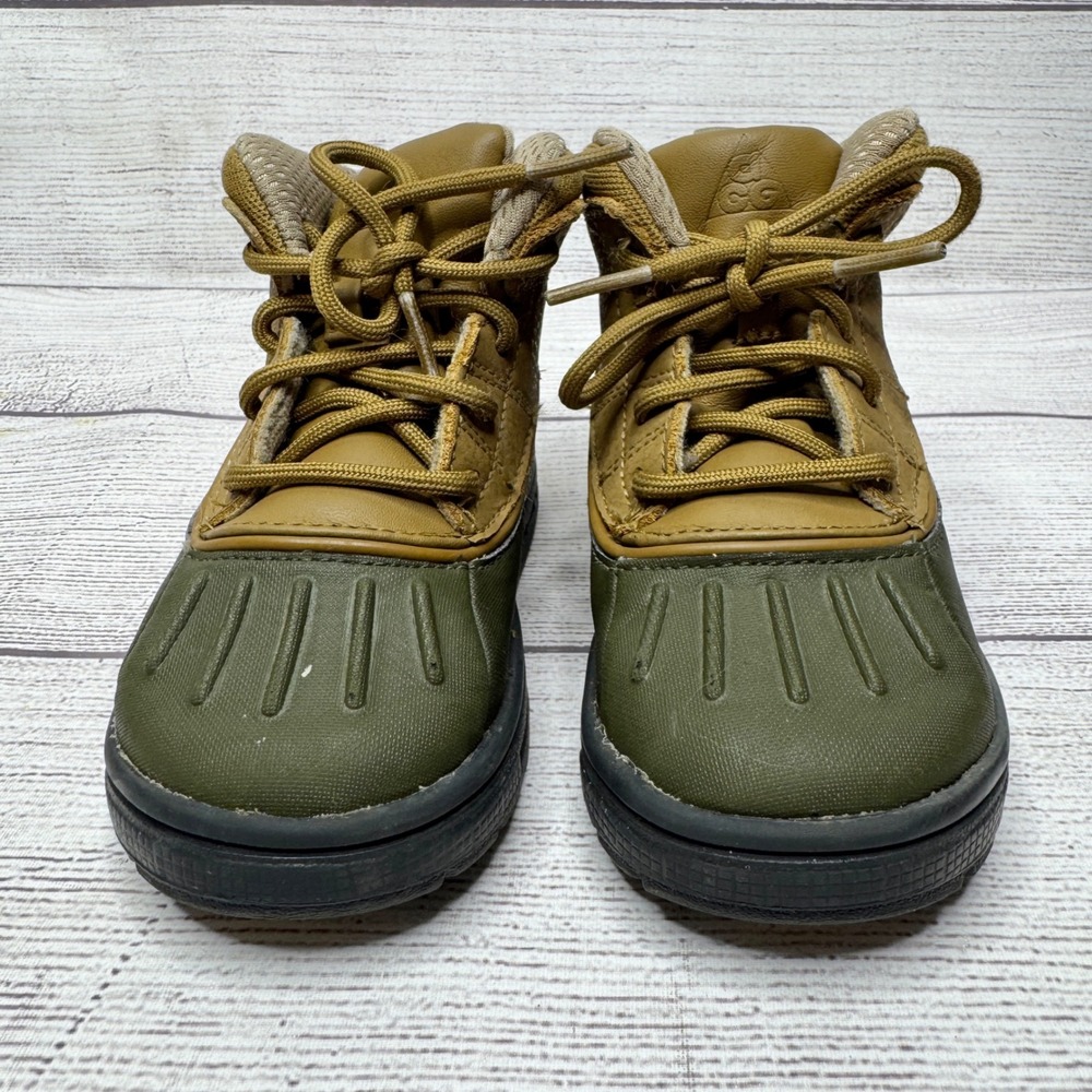 Nike ACG Woodside 2 Toddler Kids Boots Green Brown Duck Boots Size 8C - Picture 2 of 6